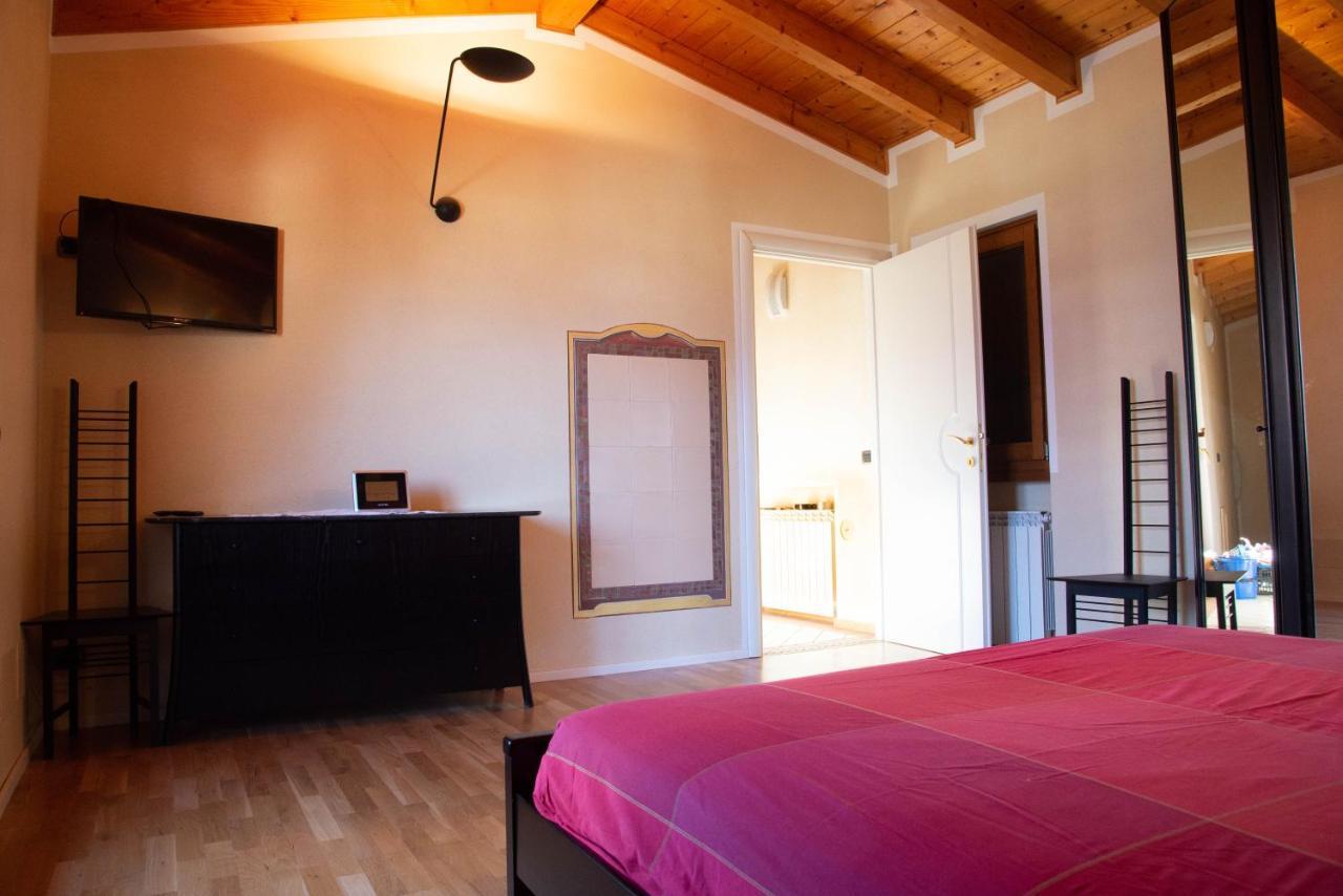 ليمونِ سول غاردا Guesthouse "Villa Tamas" المظهر الخارجي الصورة