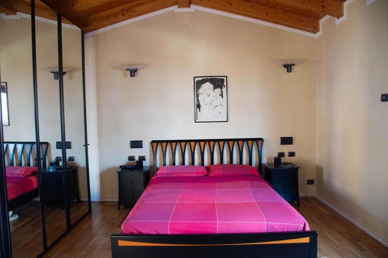 ليمونِ سول غاردا Guesthouse "Villa Tamas" المظهر الخارجي الصورة