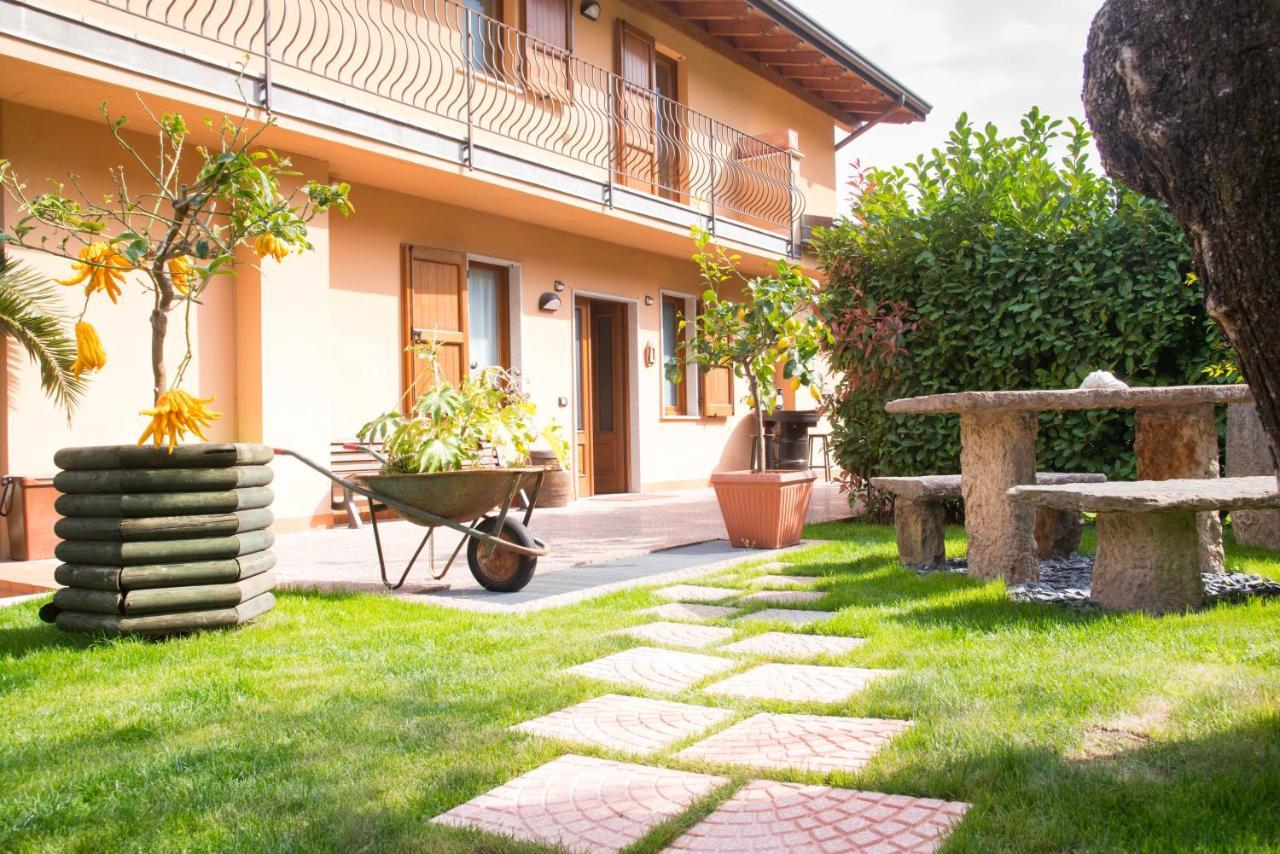 ليمونِ سول غاردا Guesthouse "Villa Tamas" المظهر الخارجي الصورة