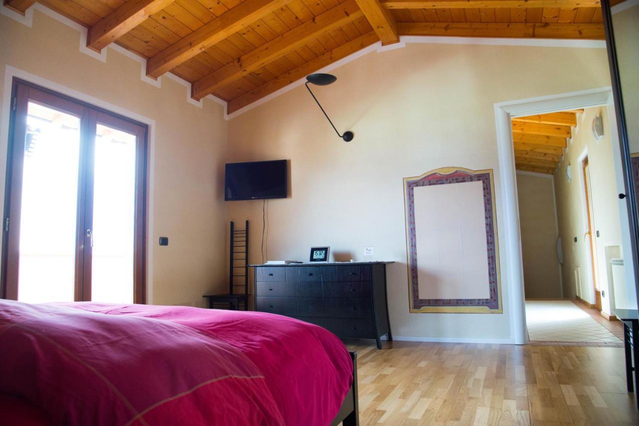ليمونِ سول غاردا Guesthouse "Villa Tamas" المظهر الخارجي الصورة